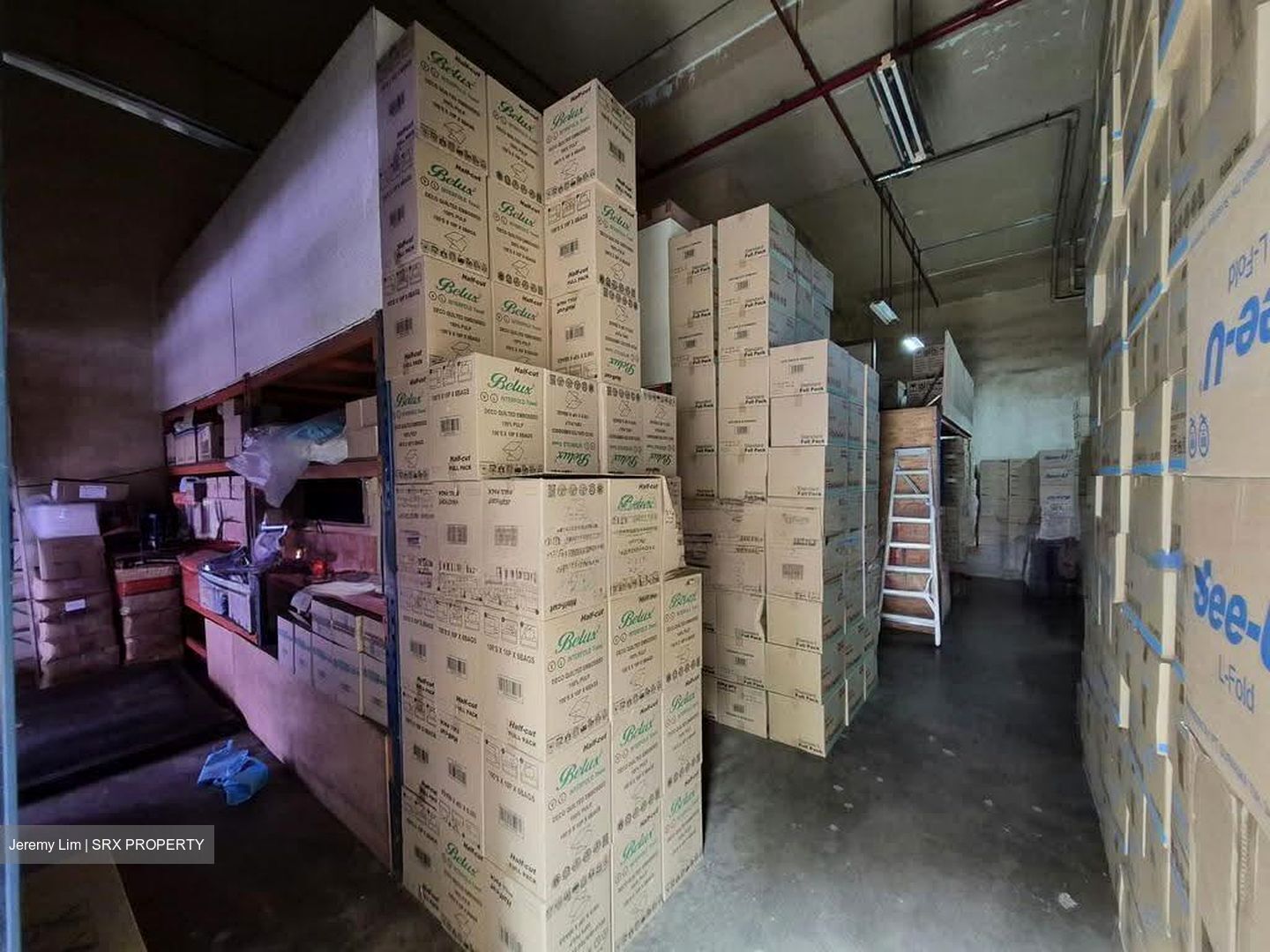 Quartz Industrial Building (D13), Factory #635403491
